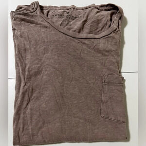 AMERICAN EAGLE T SHIRT SIZE-S